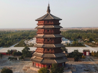 Ngôi đền gỗ cao nhất thế giới